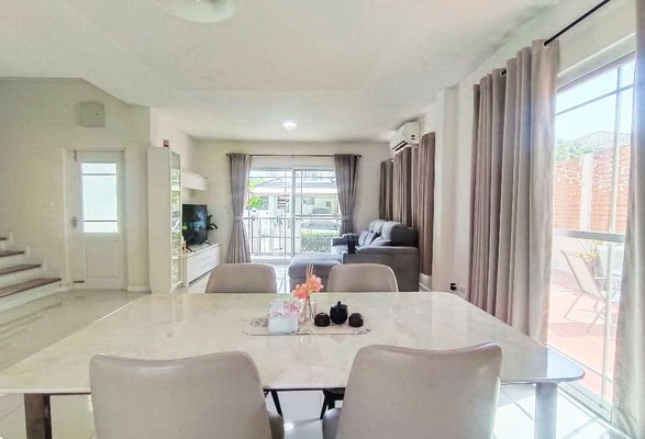 [ให้เช่า] FOR RENT MANTANA RAMA 9 – SRINAKARIN / 3 bedrooms 3 bathrooms / 72 Sqw. 200 Sqm. **50,000** CLOSE TO BRIGHTON COLLEGE BANGKOK