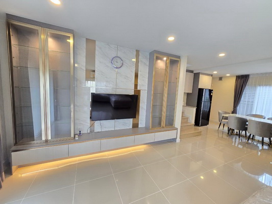 [ให้เช่า] FOR RENT PERFECT PLACE RAMA 9 – KRUNGTHEPKREETHA / 4 bedrooms 3 bathrooms / 75 Sqw. 180 Sqm. **70,000** CLOSE TO BRIGHTON COLLEGE BANGKOK