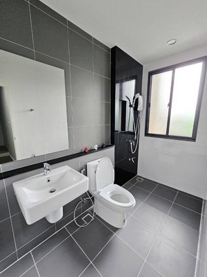[ให้เช่า] FOR RENT BAAN KLANG MUANG RAMA 9 – KRUNGTHEPKREETHA / 3 bedrooms 3 bathrooms / 19 Sqw. 150 Sqm. **48,000** CLOSE TO BRIGHTON COLLEGE BANGKOK