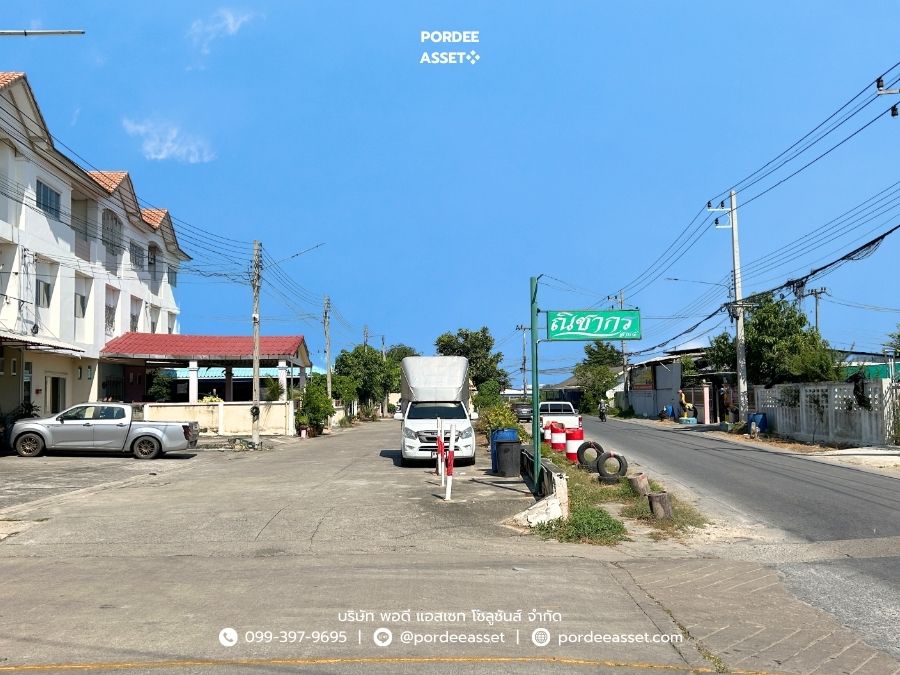 ขายหมู่บ้านณิชากร สาย4 พุทธมณฑลสาย4 (ขนาด 28 ตร.ว.) ซอยกระทุ่มล้ม 19 สามพราน