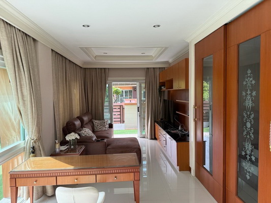 [ให้เช่า] FOR RENT KRISADA LAGOON PINKLAO – RAMA 5 / 3 bedrooms 2 bathrooms / 65 Sqw. 180 Sqm. **32,000** CLOSE TO CENTRAL PLAZA WESTGATE