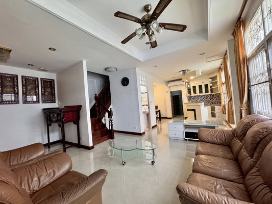 [ให้เช่า] FOR RENT TOWNHOUSE SUKHUMVIT 101 / 3 bedrooms 3 bathrooms / 25 Sqw. 120 Sqm. **22,500** CLOSE TO BTS PUNNAWITHI