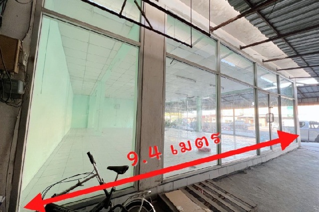 MRT มีนบุรี 1.1กม. โลตัส มีนบุรี 800ม.ทำเลดี ติดถนนใหญ่ ให้เช่าอาคารพาณิชย์ 1 ชั้น กระจกรอบห้อง โปร่ง บิ๊กซี ร่มเกล้า 1.