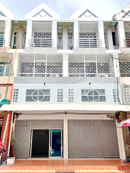 MRTเคหะราม โฮมออฟฟิต 3ชั้น 2คูหาติดกัน 420ตรม.8แอร์ 10นอน รามคำแหง 170-184 ห่างจากถ.ใหญ่ 20 ม. 36ตรว.