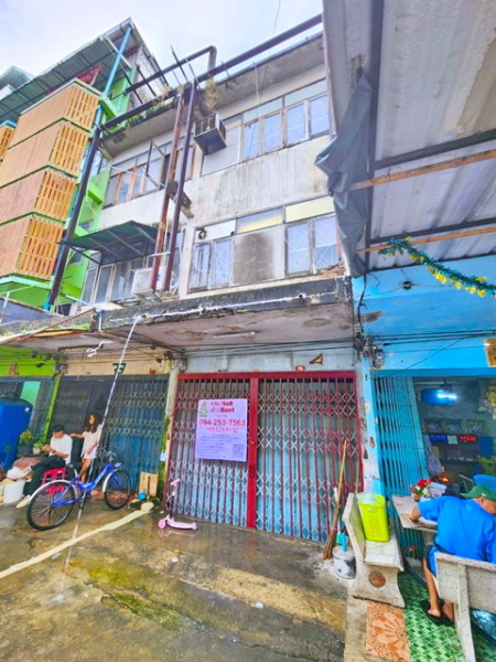 รับร้านกัญชา ศาลเจ้าพ่อเสือ ให้เช่าอาคารโรงแรมรอบด้าน 4ชั้น-ดาดฟ้า พระนคร ถ.ข้าวสาร MRT สามยอด1.5 กม. 4นอน 2น้ำ จอดรถได้