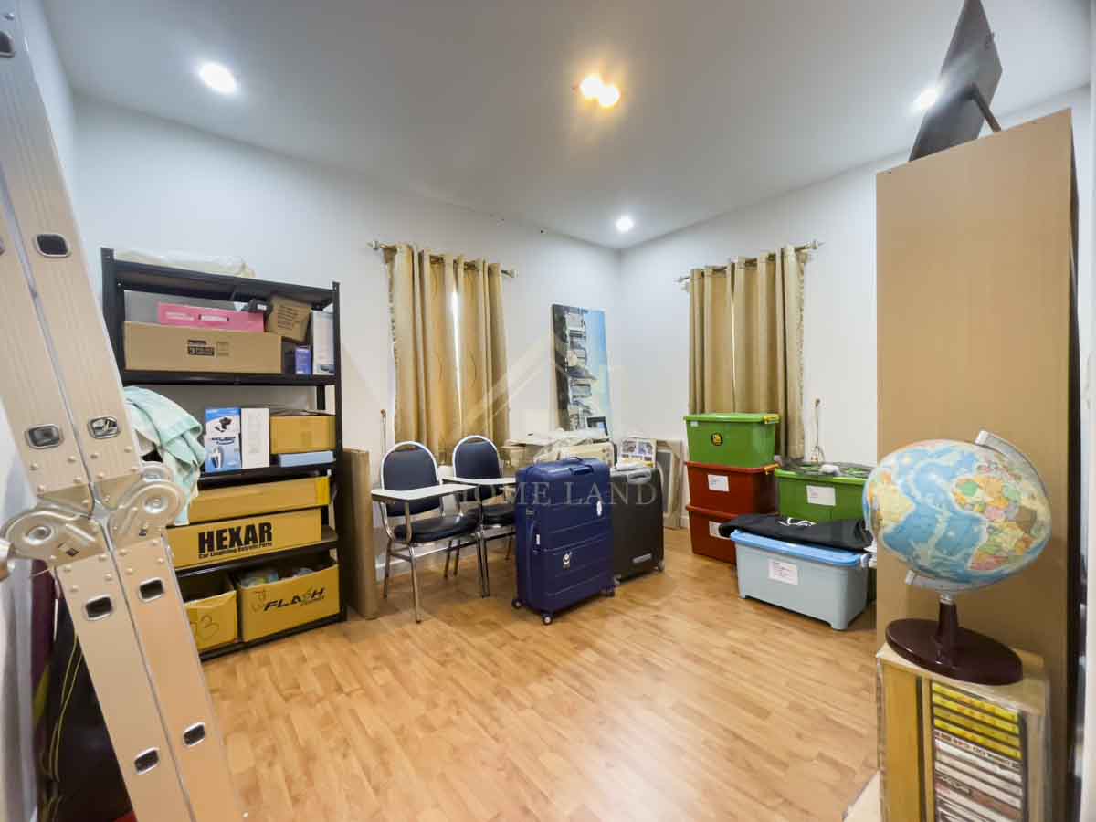บ้านเดี่ยว 2 ชั้น หมู่บ้าน พฤกษา วิลเลจ 22 ปิ่นเกล้า – สิรินธร หลังมุม