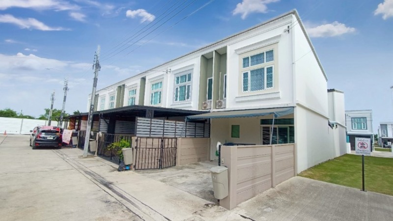 ลดราคาพิเศษ กัสโต้ เพชรเกษม-ทวีวัฒนา ทาวน์โฮม 2 ชั้น ใกล้สนามหลวง 2 ใกล้ถนนบรมราชชนนี ใกล้ถนนเพชรเกษม