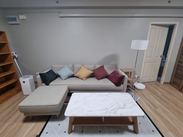 ปล่อยเช่าคอนโด Supalai Park Ekkamai-Thonglor68 sq.m. 1 bedroom plus ชั้น 16 ห้องทิศใต้