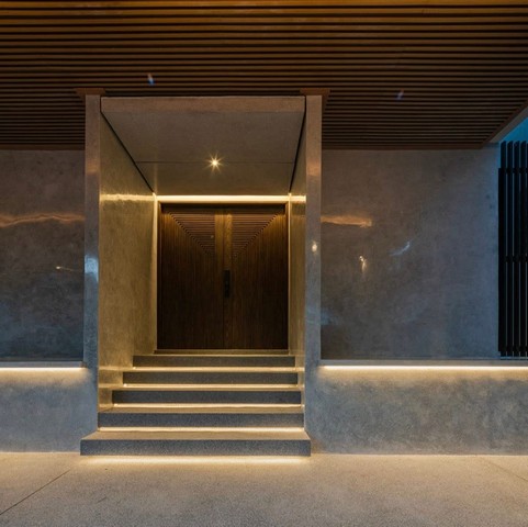 Home Office Stand Alone Sukhumvit 62 เพียง 450 m from BTSบางจาก