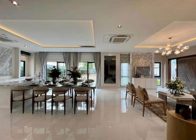 ขายบ้านเดี่ยว The City Bangna 1 ขนาด 416 ตร.ม. 5 ห้องนอน ทิศใต้ ติด mega bangna