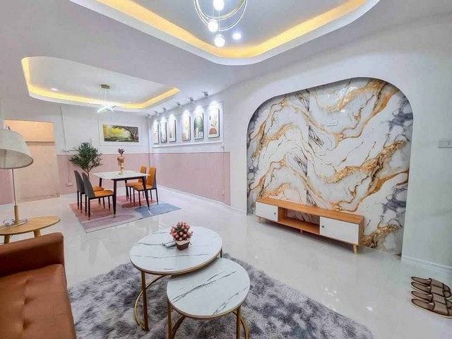 บ้านใจกลางเมืองชลบุรี เนื้อที่ 20 ตร.ว. – ขนาด 3 ห้องนอน 2 ห้องน้ำ จัดหาสินเชื่อดอกเบี้ยถูก วงเงินกู้ สูง 95-100%