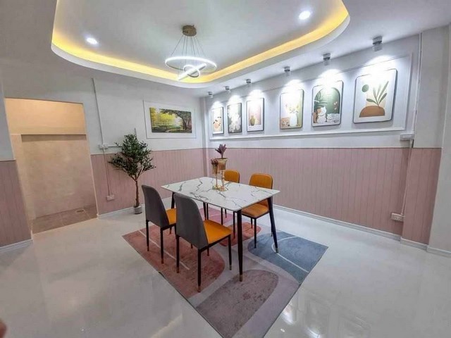 บ้านใจกลางเมืองชลบุรี เนื้อที่ 20 ตร.ว. – ขนาด 3 ห้องนอน 2 ห้องน้ำ จัดหาสินเชื่อดอกเบี้ยถูก วงเงินกู้ สูง 95-100%