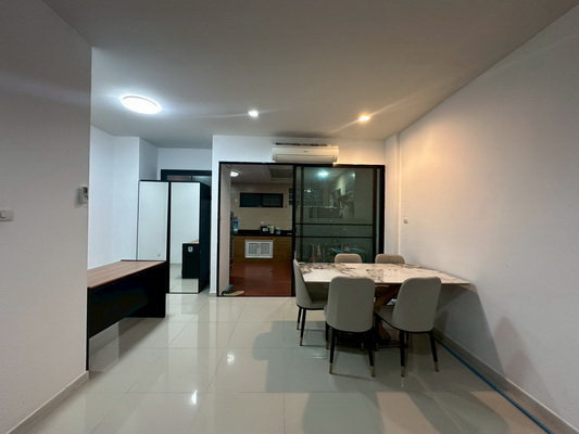 [ให้เช่า] FOR RENT ECO SPACE BANGNA – WONGWAEN / 3 bedrooms 3 bathrooms / 20 Sqw. 165 Sqm. **25,000** CLOSE TO RAMKHAMHAENG 2