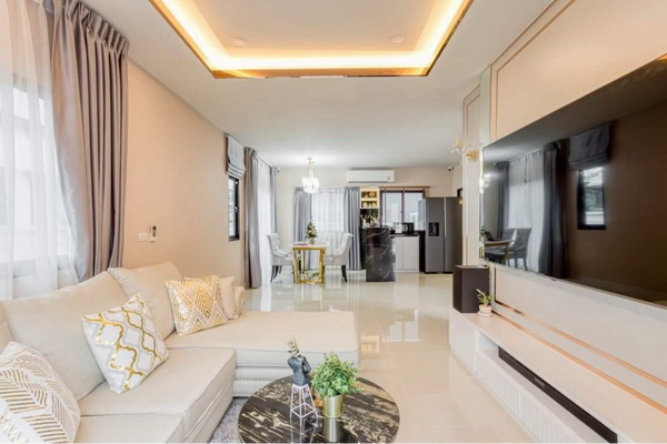 [ให้เช่า] FOR RENT BRITANIA WONGWAEN – CHATUCHOT / 3 bedrooms 2 bathrooms / 37 Sqw. 145 Sqm. **55,000** CLOSE TO MAROUY MARKET HATHAIRAT 54