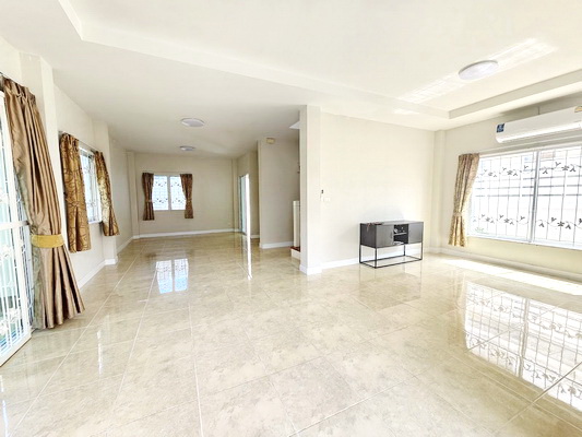 [ให้เช่า] FOR RENT MANEERIN PARK RANGSIT / 3 bedrooms 2 bathrooms / 52 Sqw. 130 Sqm. **25,000** CLOSE TO BANGPOON EXPRESSWAY
