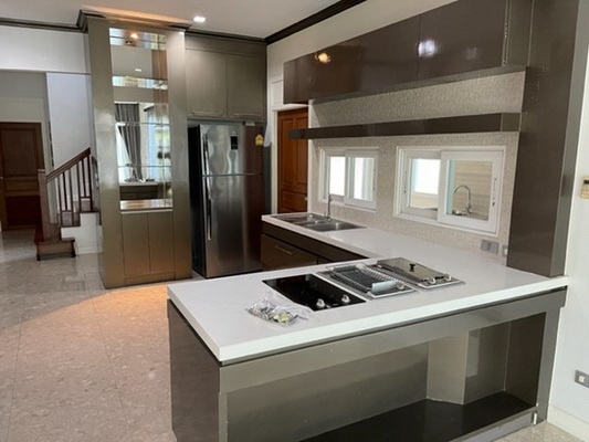 [ให้เช่า] FOR RENT NUSASIRI SATHORN – PINKLAO / 3 bedrooms 4 bathrooms / 150 Sqw. 300 Sqm. **100,000** CLOSE TO THE CIRCLE RATCHAPHRUEK