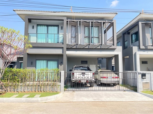 ให้เช่าบ้านเดี่ยว เซ็นโทรบางนา-กิ่งแก้ว ใกล้ เมกา บางนา ไลฟ์สไตล์ แม็คโคร บางพลี ถ.บางนา - ตราด โครงการ