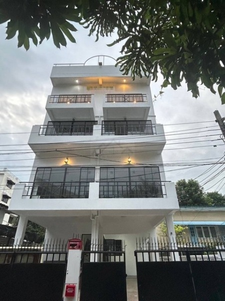 ให้เช่าโฮมออฟฟิศ 4 ชั้น 500 ตรม. สุขุมวิท 62 บางจาก รีโนเวทใหม่ พร้อมเฟอร์นิเจอร์ ใกล้ทางด่วนสุขุมวิท62 ใกล้ BTS บางจาก