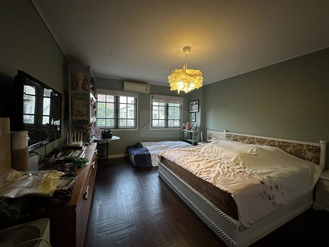 ให้เช่า Townhome 2 ชั้น 3 ห้องนอน หมู่บ้าน Parklane ปรีดีพนมยงค์ 35 สุขุมวิท 71 เหมาะทำ Home Office หรือ อยู่อาศัย