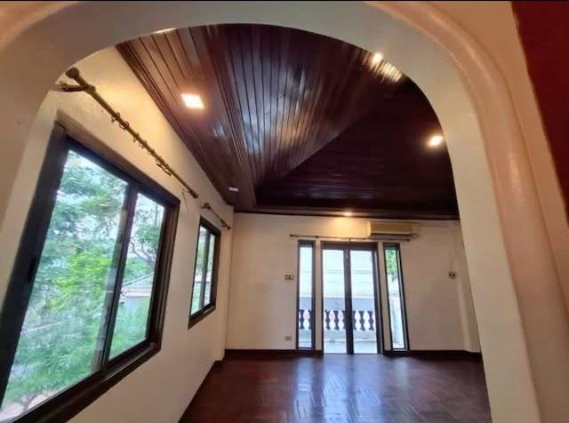 ให้เช่าบ้านเดี่ยว 2 ชั้น 150 ตรว. หมู่บ้านมณียา ท่าอิฐ นนทบุรี ใกล้ราชพฤกษ์