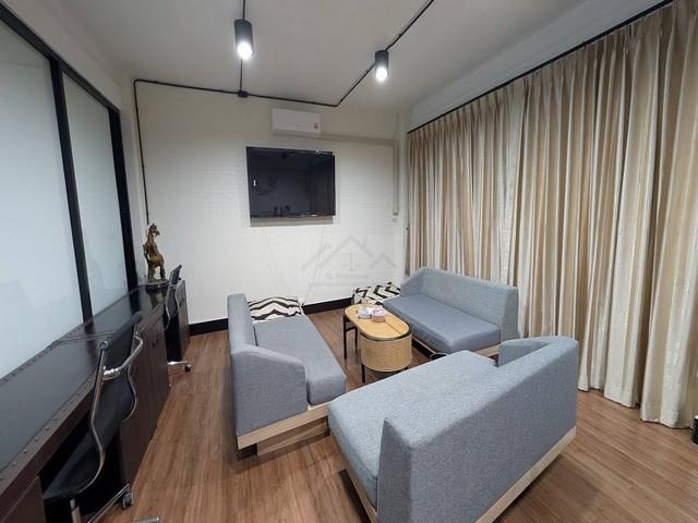 ให้เช่าโฮมออฟฟิศ 4 ชั้น 500 ตรม. สุขุมวิท 62 รีโนเวทใหม่ พร้อมเฟอร์นิเจอร์ ใกล้ BTS บางจาก