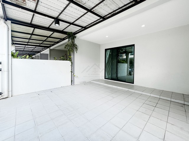 ขายทาวน์โฮม 3 ชั้น 19.3 ตรว. 4 นอน สไตล์ Modern Iconic หมู่บ้านพาทิโอ วัชรพล – รามอินทรา ถนนวัชรพล ต่อเติมฟังก์ชันครบ ใก