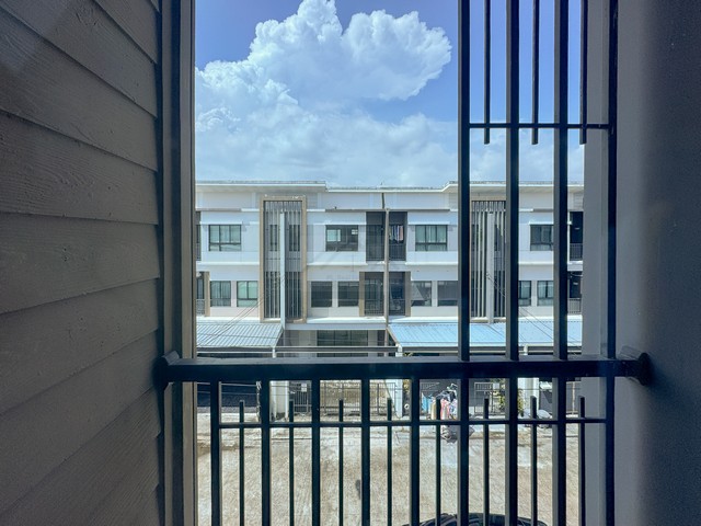 ขายทาวน์โฮม 3 ชั้น 19.3 ตรว. 4 นอน สไตล์ Modern Iconic หมู่บ้านพาทิโอ วัชรพล – รามอินทรา ถนนวัชรพล ต่อเติมฟังก์ชันครบ ใก