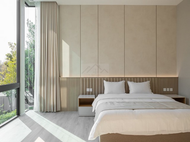 ให้เช่าบ้านเดี่ยว 3 ชั้นหลังมุม 421 ตรม. 4 ห้องนอน โครงการ VIVE กรุงเทพกรีฑา พร้อมลิฟต์ส่วนตัว หลังโรงเรียนนานาชาติเวลลิงตัน