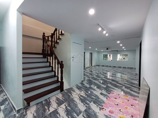 ให้เช่าบ้านเดี่ยว 2 ชั้น 72 ตรว. 6 ห้องนอน รีโนเวทใหม่ สุขุมวิท 101/1 วชิรธรรมสาธิต 55 พร้อมเข้าอยู่