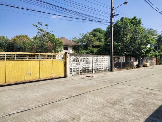 ให้เช่าบ้านเดี่ยว 2 ชั้น ย่านเกษตร-นวมินทร์ ซ.ประเสริฐมนูกิจ 5 ใกล้ ม.เกษตรศาสตร์ บางเขน