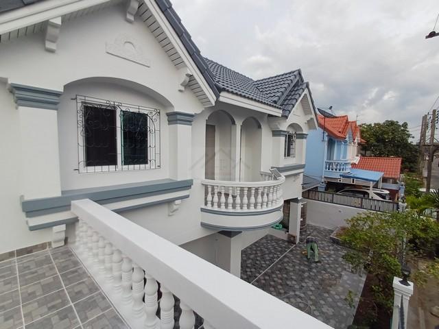 ให้เช่าบ้านเดี่ยว 2 ชั้น 72 ตรว. ย่านสุขุมวิท 101 ทับ 1 ซอยวชิรธรรมสาธิต 55 ( รีโนเวทใหม่ )