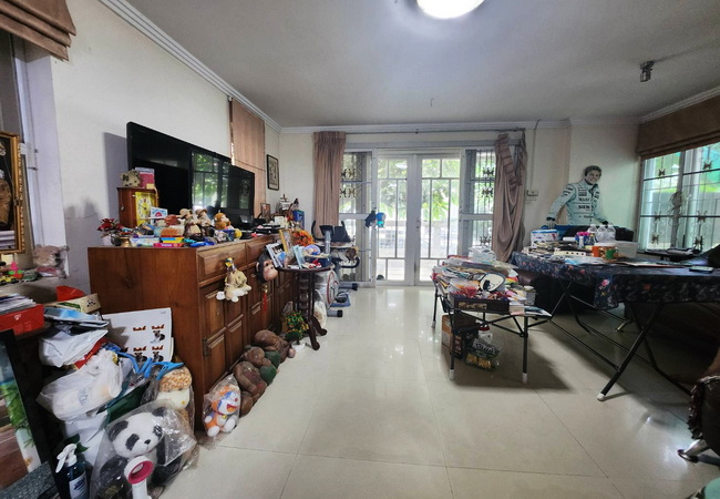 ขายบ้านเดี่ยว หมู่บ้านชมนาถ ซอยนาคนิวาส 48 เนื้อที่ 54.8 ตร.ว. 2 ชั้น 4 นอน 5 น้ำ