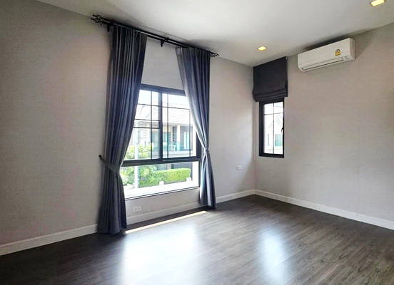 [ให้เช่า] FOR RENT BANGKOK BOULEVARD SATHORN – PINKLAO 2 / 4 bedrooms 3 bathrooms / 75 Sqw. 250 Sqm. **58,000** CLOSE TO CENTRAL WESTVILLE