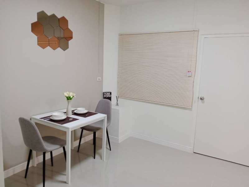ขายห้องเอื้ออาทรท่าตำหนัก ชั้น 3  ราคา 639,000 บาท