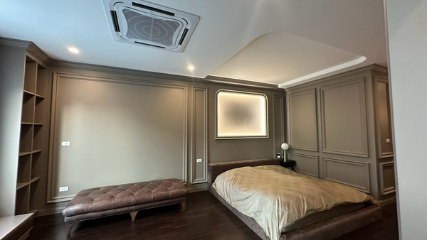 [ให้เช่า] FOR RENT NINYA KALLAPAPHRUEK / 3 bedrooms 4 bathrooms / 40 Sqw. 200 Sqm. **75,000** CLOSE TO SAMPENG 2 MARKET