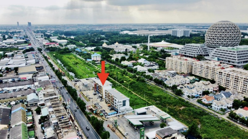 ขายด่วน ตึกแถว 4 ชั้น 2 คูหา ห้องมุม ติดถนนคลองหลวง หน้าวัดพระธรรมกาย