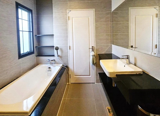 [ให้เช่า] FOR RENT BANGKOK BOULEVARD SATHORN – PINKLAO 2 / 4 bedrooms 3 bathrooms / 75 Sqw. 250 Sqm. **58,000** CLOSE TO CENTRAL WESTVILLE