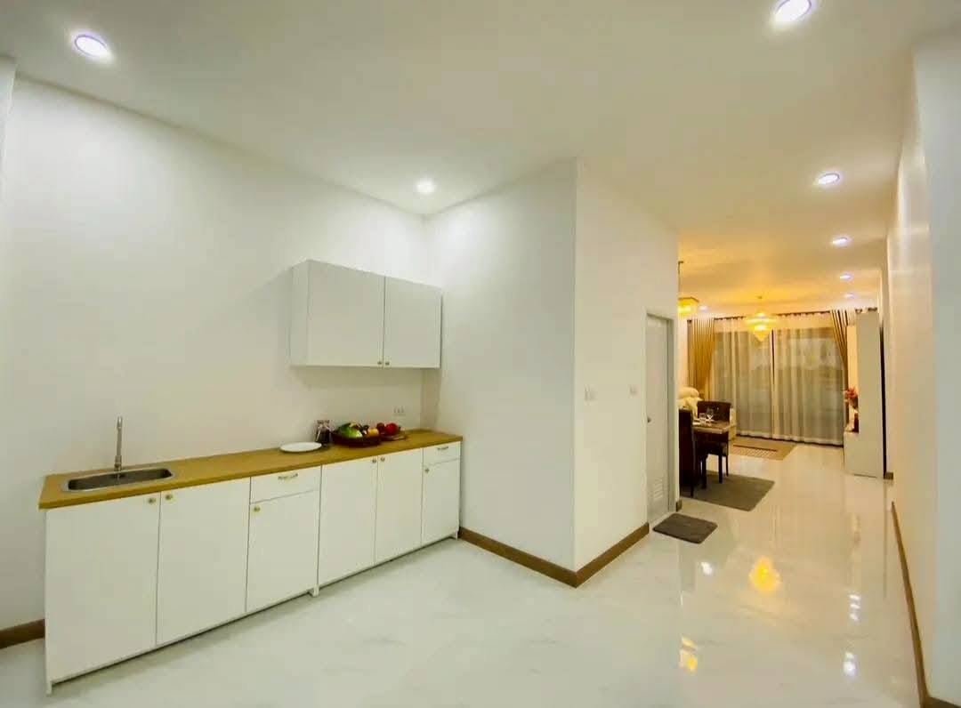 ให้เช่าบ้านเดี่ยว ตกแต่งหรู เฟอร์นิเจอร์พร้อมอยู่เครื่องใช้ไฟฟ้าครบ ซอยทุ่งเศรษฐีแยก 18