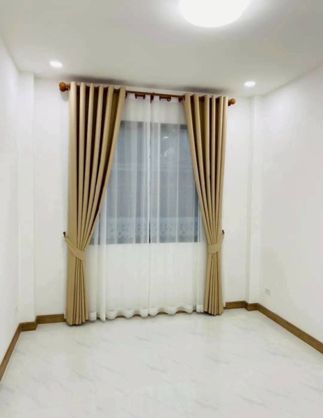 ให้เช่าบ้านเดี่ยว ตกแต่งหรู เฟอร์นิเจอร์พร้อมอยู่เครื่องใช้ไฟฟ้าครบ ซอยทุ่งเศรษฐีแยก 18