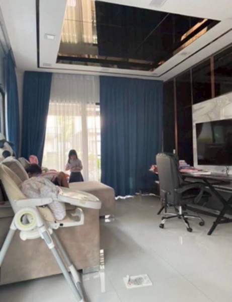 ให้เช่าบ้านเดี่ยว 2 ชั้น 3 ห้องนอน (ห้องนำ้ในตัวทุกห้อง) 1 ห้องทำงาน พร้อมสระว่ายน้ำในโครงการ บางกอกบูเลอวาร์ดพระราม9-2 (ด่านทับช้าง) ใกล้โรงเรียน นานาชาติไบรท์ตัน เขต สะพานสูง เฟอร์นิเจอร์พร้อม