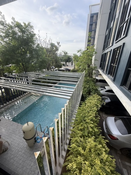ขาย-ให้เช่า Newera Condo Ekamai-Ramintra ขนาด 32.5 ตารางเมตร ชั้น 3 เฟอร์นิเจอร์ครบ โทร 0924463883