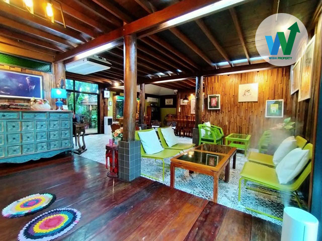 ที่ดินพร้อมสิ่งปลูกสร้าง บ้านเดี่ยว เมืองลำปาง พร้อมกิจการร้านกาแฟ ย่านสุขสวัสดิ์ จากถนนซุปเปอร์ไม่ถึง 1 นาที ด่วนมาก!!