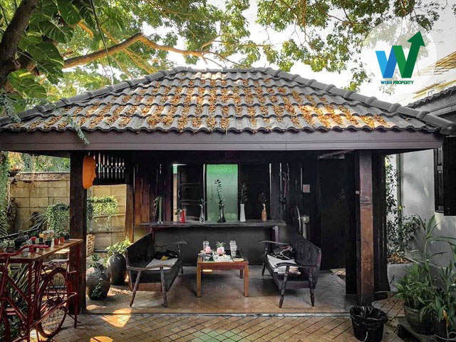 ที่ดินพร้อมสิ่งปลูกสร้าง บ้านเดี่ยว เมืองลำปาง พร้อมกิจการร้านกาแฟ ย่านสุขสวัสดิ์ จากถนนซุปเปอร์ไม่ถึง 1 นาที ด่วนมาก!!