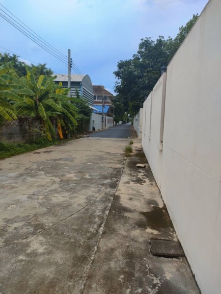 ขายที่ดินเปล่าถมแล้วในถนนลาดพร้าวซอย 48 กรุงเทพมหานคร