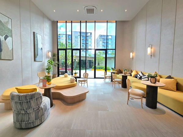 ขายคอนโดใหม่ ติด ม.เกษตรศาสตร์ ศรีราชา dcondo vale ศรีราชา โทร 0931681685 ลากกระเป๋าใบเดียวเข้าอยู่ได้เลย