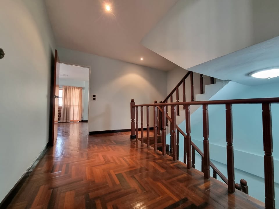 บ้านเช่า 3 ชั้น หมู่บ้านโพธิ์แก้ว ประชาชื่น แจ้งวัฒนะ