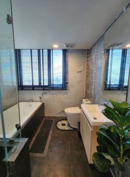 คอน โด Duplex  2 ห้องนอน  โครงการ ken attitude รัตนาธิเบศร์ เช่า