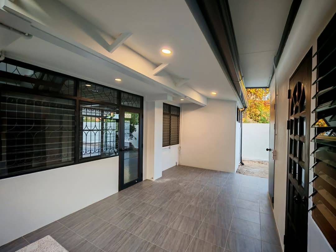 เช่าบ้านเดี่ยว ซอยลาดพร้าว 74 เดินถึงรถไฟฟ้าสายสีเหลือง ปรับปรุงใหม่ทั้งหลัง